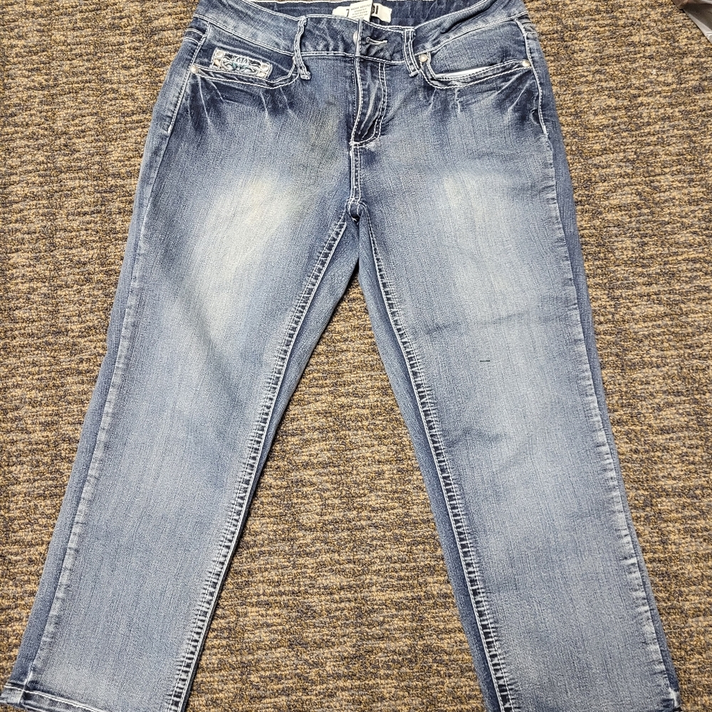 ZANADI CAPRIS